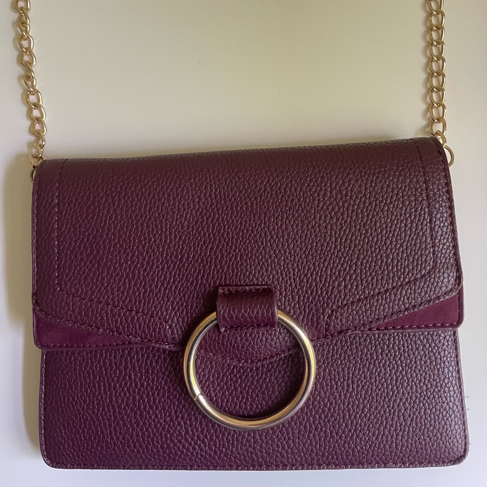 Francesca’s Burgundy Crossbody Bag